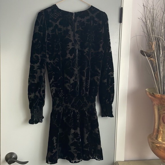 Parker velvet long sleeve mini dress, size XS - Picture 5 of 8